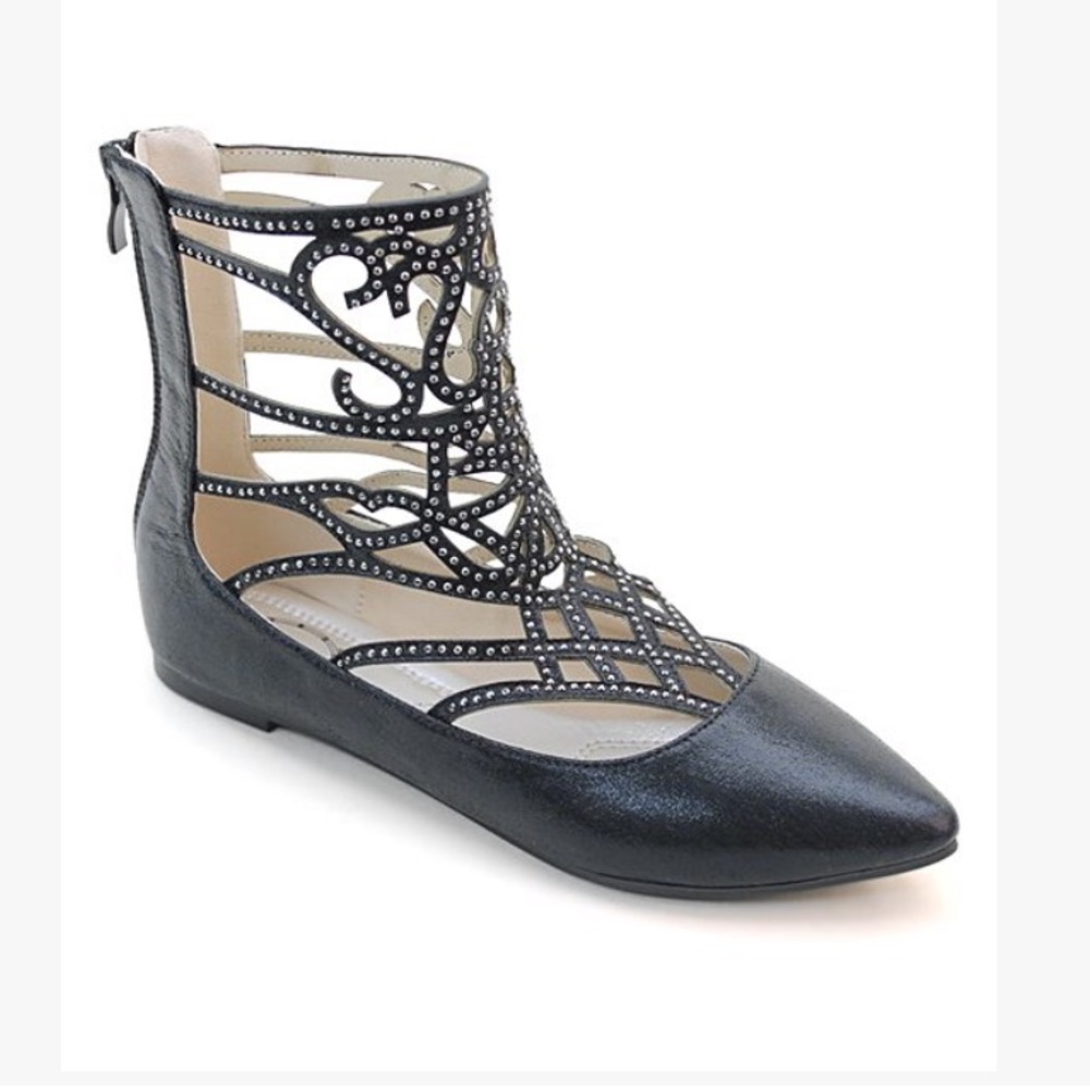 Bolaro Black Flat Studded Gladiator Flat Shoes